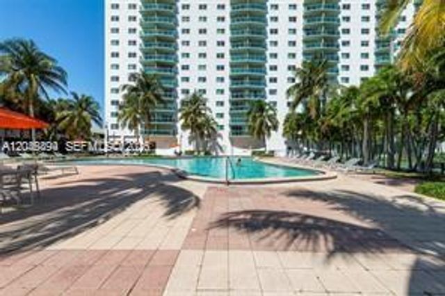 19380 Collins Avenue 1423, Sunny Isles Beach, FL 33160