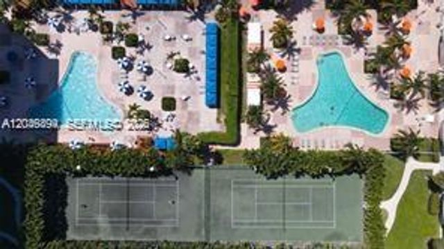 19380 Collins Avenue 1423, Sunny Isles Beach, FL 33160