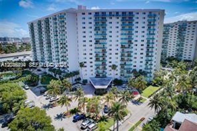19380 Collins Avenue 1423, Sunny Isles Beach, FL 33160