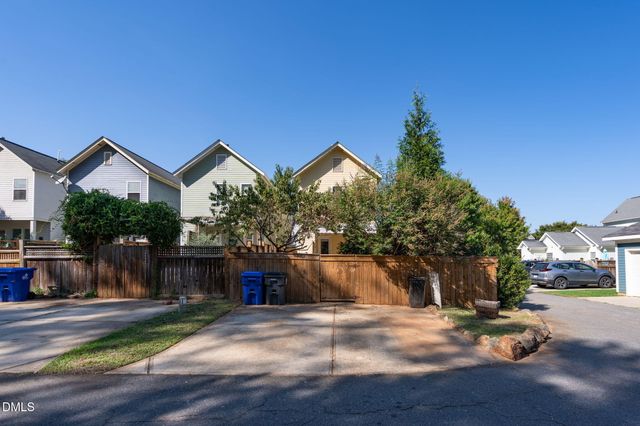 48 Danbury Court, Pittsboro, NC 27312