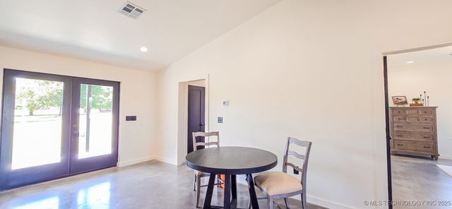 84 Reagan Drive, Eufaula, OK 74432