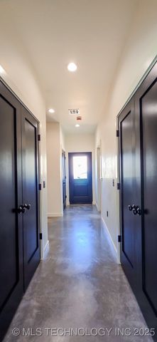 84 Reagan Drive, Eufaula, OK 74432