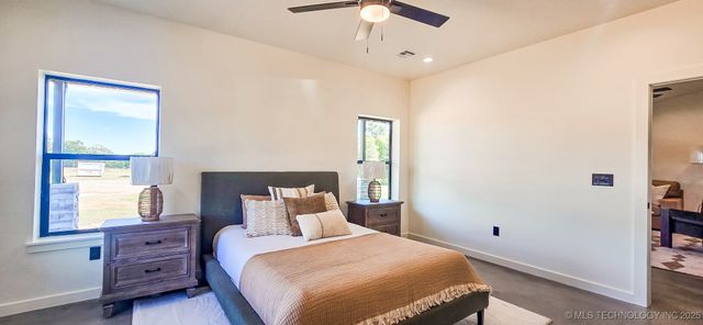 84 Reagan Drive, Eufaula, OK 74432