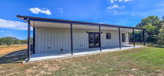 84 Reagan Drive, Eufaula, OK 74432