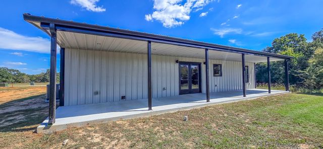 84 Reagan Drive, Eufaula, OK 74432