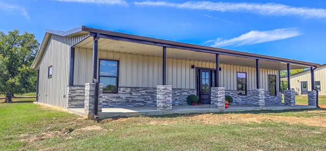 84 Reagan Drive, Eufaula, OK 74432
