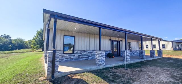 84 Reagan Drive, Eufaula, OK 74432