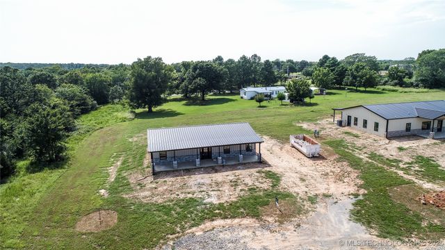 84 Reagan Drive, Eufaula, OK 74432