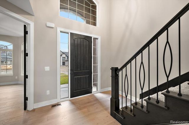24021 Sawgrass Drive, Macomb, MI 48042