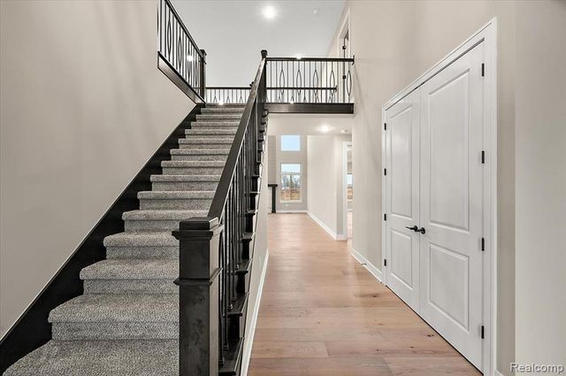 24021 Sawgrass Drive, Macomb, MI 48042