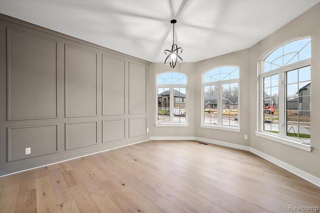 24021 Sawgrass Drive, Macomb, MI 48042