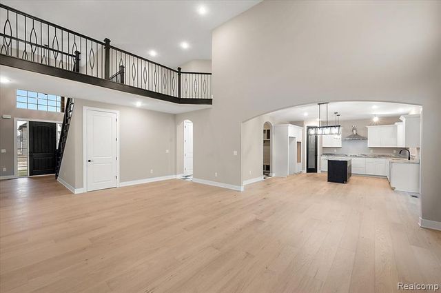 24021 Sawgrass Drive, Macomb, MI 48042