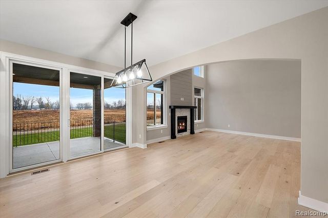 24021 Sawgrass Drive, Macomb, MI 48042