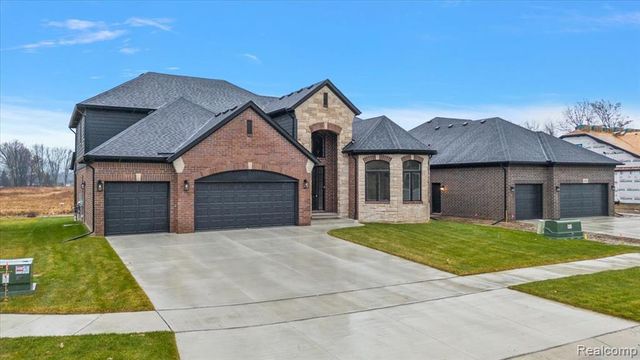 24021 Sawgrass Drive, Macomb, MI 48042