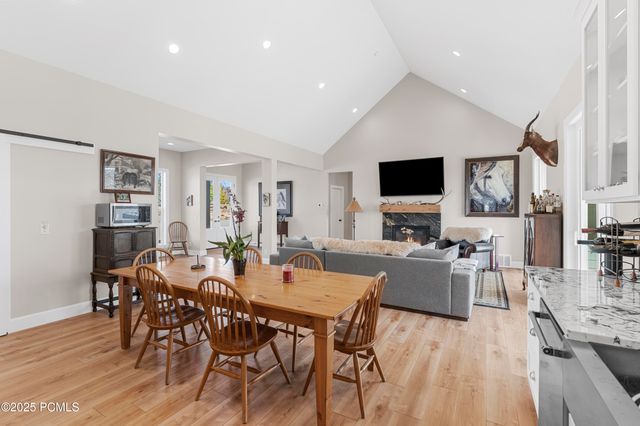 7664 Whileaway Road East, Park City, UT 84098