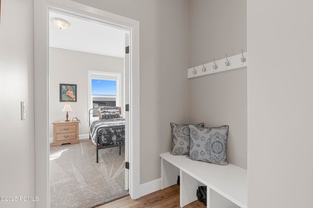 7664 Whileaway Road East, Park City, UT 84098