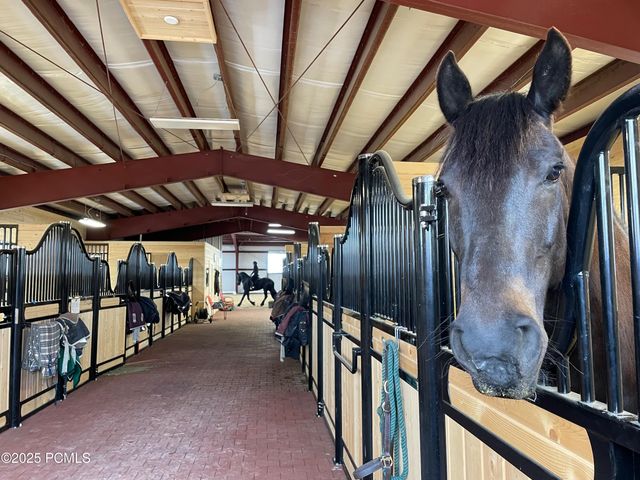 7664 Whileaway Road East, Park City, UT 84098