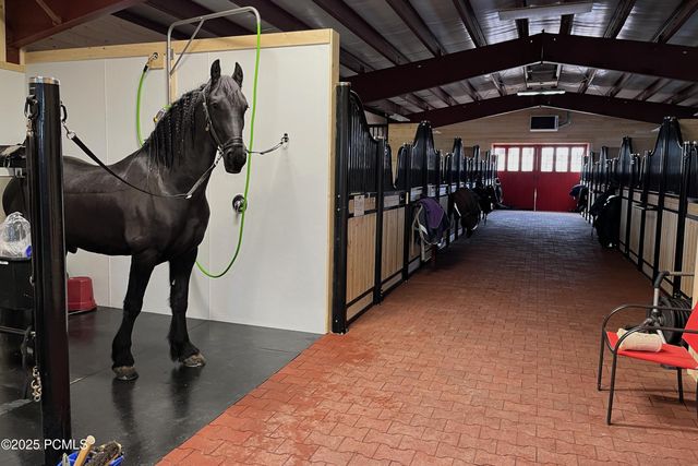 7664 Whileaway Road East, Park City, UT 84098