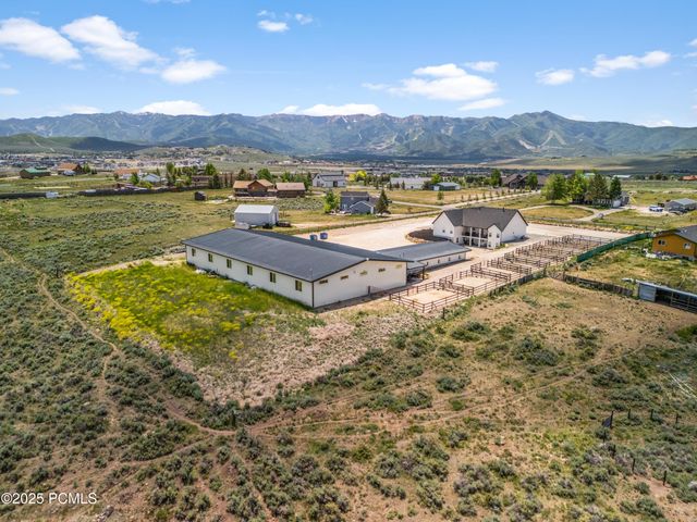 7664 Whileaway Road East, Park City, UT 84098