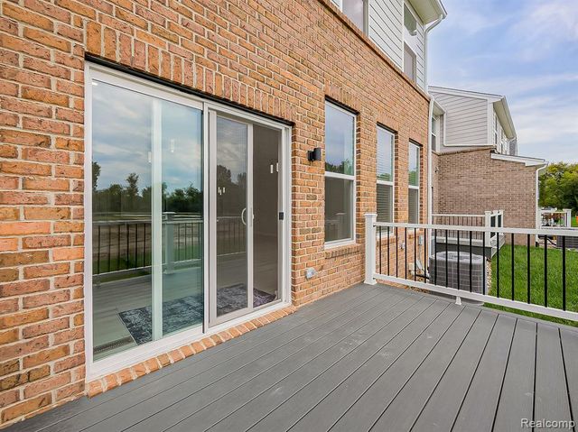 49533 Coldwater Ridge Drive, Northville, MI 48168