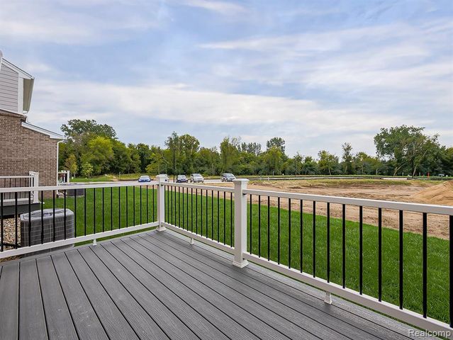 49533 Coldwater Ridge Drive, Northville, MI 48168