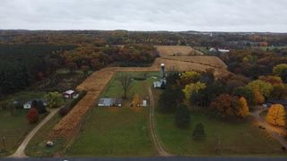 1297 Evergreen Drive, Kinnickinnic Twp, WI 54022