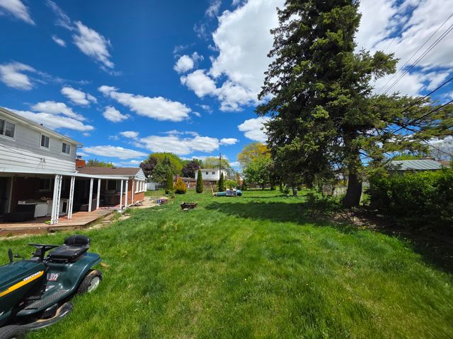 35340 Monza Court, Sterling Heights City, MI 48312
