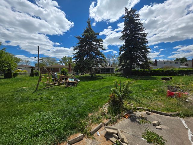 35340 Monza Court, Sterling Heights City, MI 48312