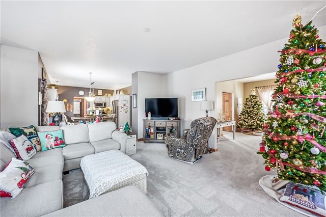 3733 Cornell Dr., Hermitage, PA 16148