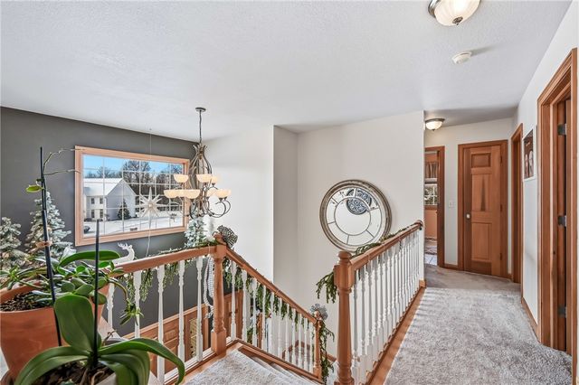 3733 Cornell Dr., Hermitage, PA 16148