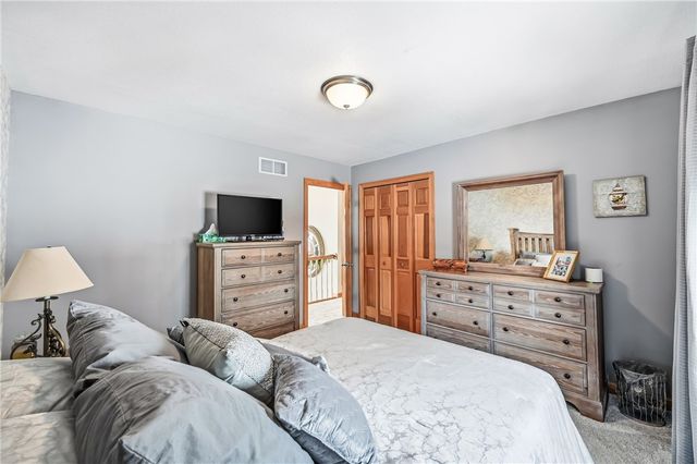 3733 Cornell Dr., Hermitage, PA 16148