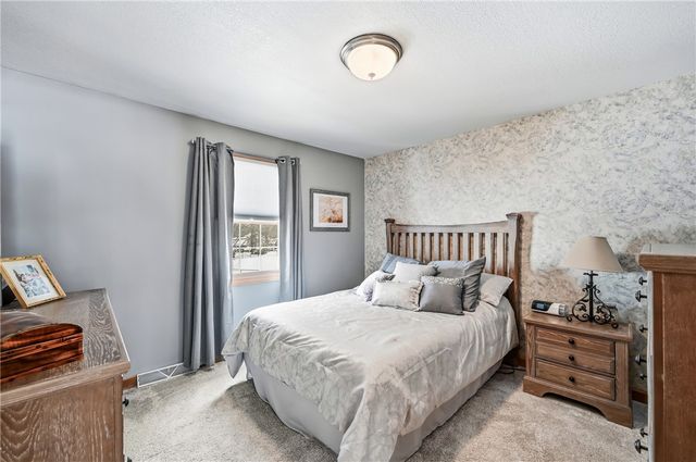 3733 Cornell Dr., Hermitage, PA 16148