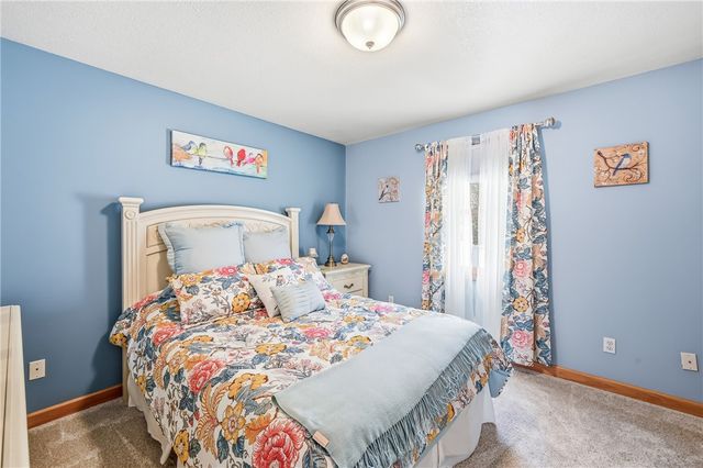 3733 Cornell Dr., Hermitage, PA 16148