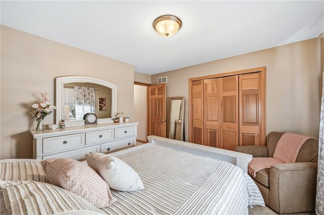 3733 Cornell Dr., Hermitage, PA 16148