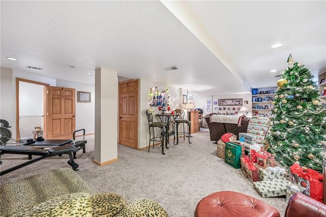 3733 Cornell Dr., Hermitage, PA 16148