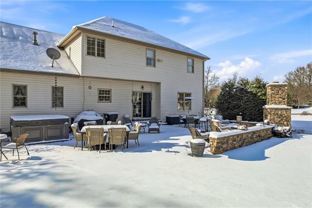 3733 Cornell Dr., Hermitage, PA 16148