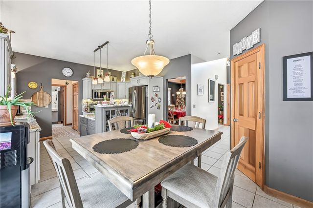 3733 Cornell Dr., Hermitage, PA 16148