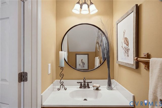 8305 Dove Hollow Pl, Glen Allen, VA 23060