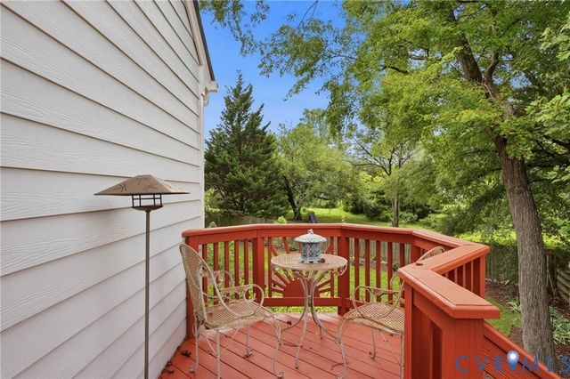 8305 Dove Hollow Pl, Glen Allen, VA 23060