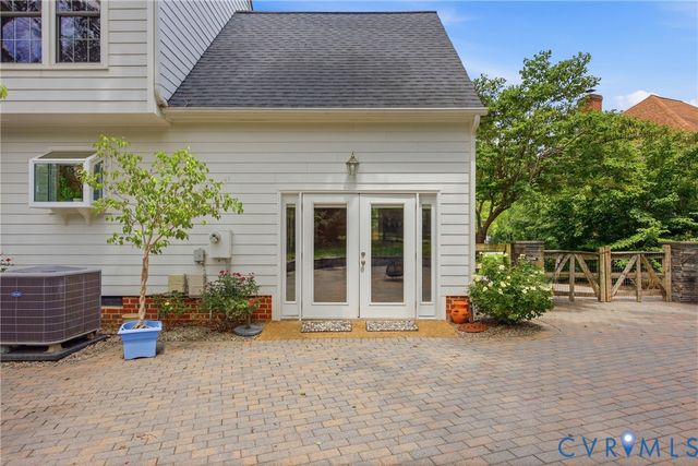 8305 Dove Hollow Pl, Glen Allen, VA 23060