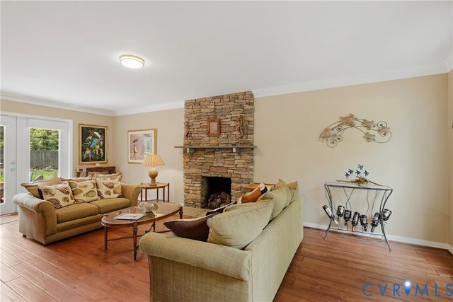 8305 Dove Hollow Pl, Glen Allen, VA 23060