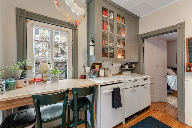 35 South Union Street, Burlington, VT 05401