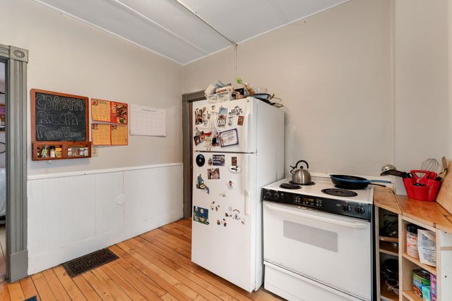 35 South Union Street, Burlington, VT 05401