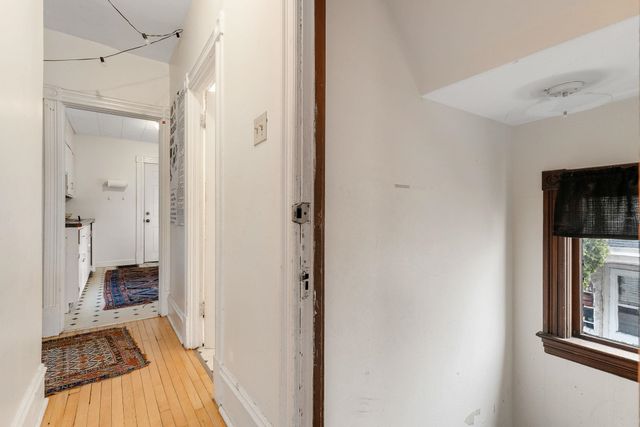 35 South Union Street, Burlington, VT 05401