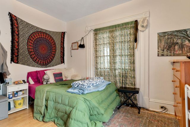 35 South Union Street, Burlington, VT 05401
