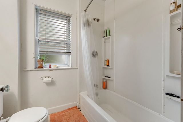35 South Union Street, Burlington, VT 05401