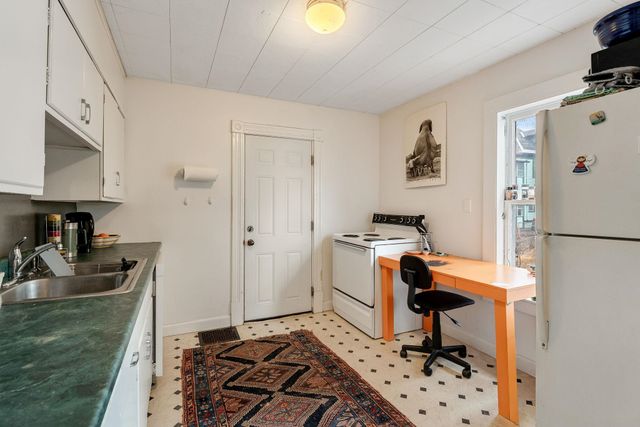 35 South Union Street, Burlington, VT 05401