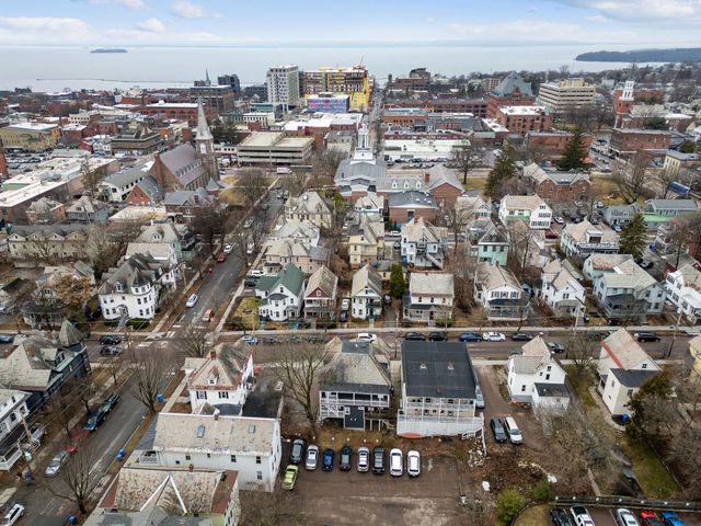 35 South Union Street, Burlington, VT 05401