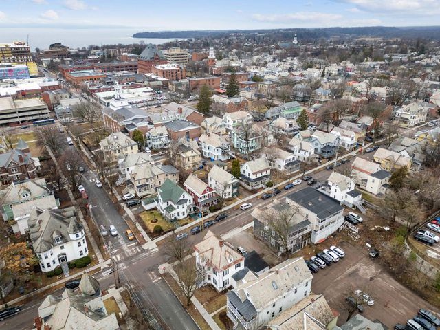 35 South Union Street, Burlington, VT 05401