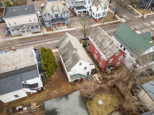 35 South Union Street, Burlington, VT 05401